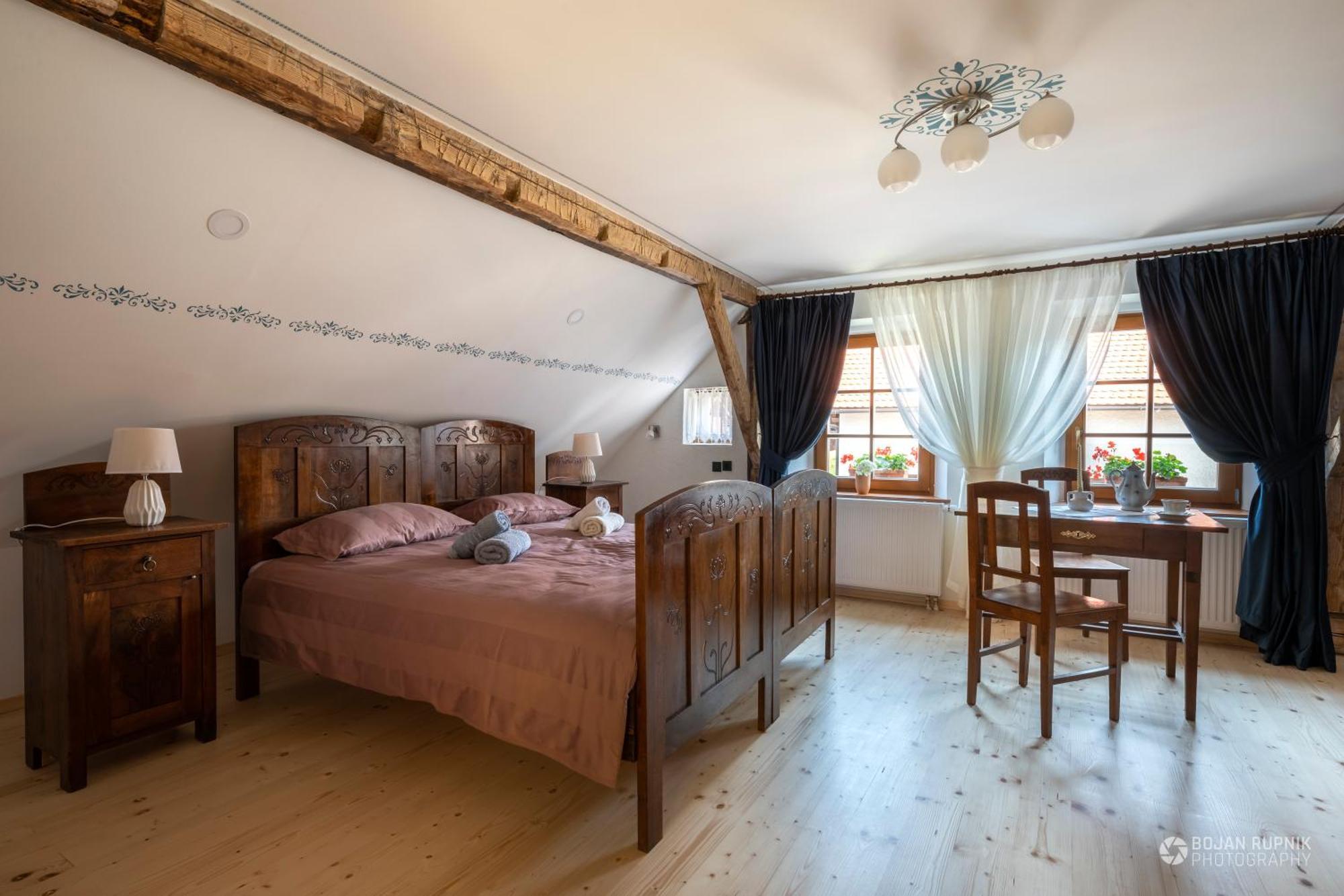 Notranjska Hisa - Traditional Country House, Close To The World Attraction Cerknica Lake Begunje pri Cerknici ภายนอก รูปภาพ